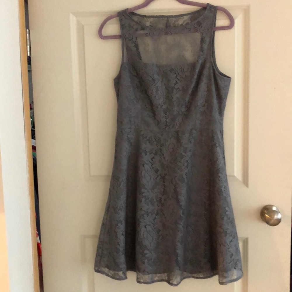 BB Dakota laced floral grey dress